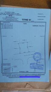 2 Terrain a vendre 376 m² et 427 m² au total :803 m²