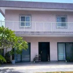 Lire la suite à propos de l’article UNE VILLA À VENDRE À COTONOU LES COCOTIERS :640m²